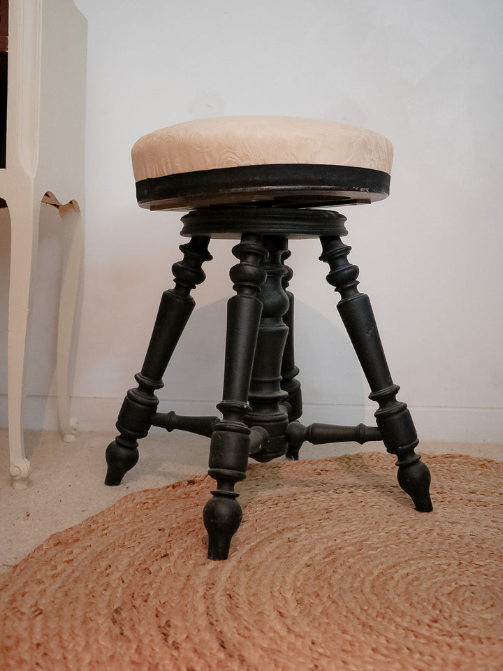 regis-tabouret-bois-799-3