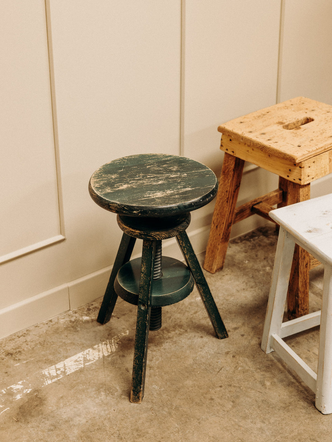regis-tabouret-bois-1460-4