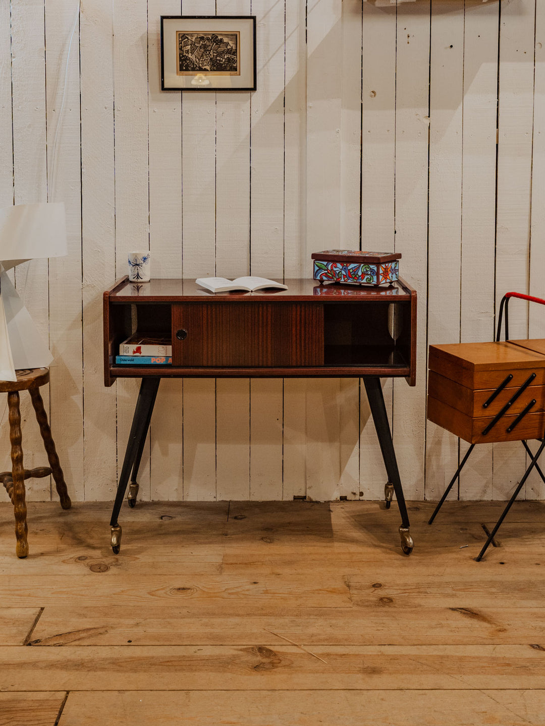 hanna-table-appoint-formica-774-3