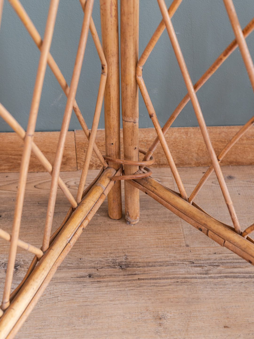 felix-paravent-rotin-16-8