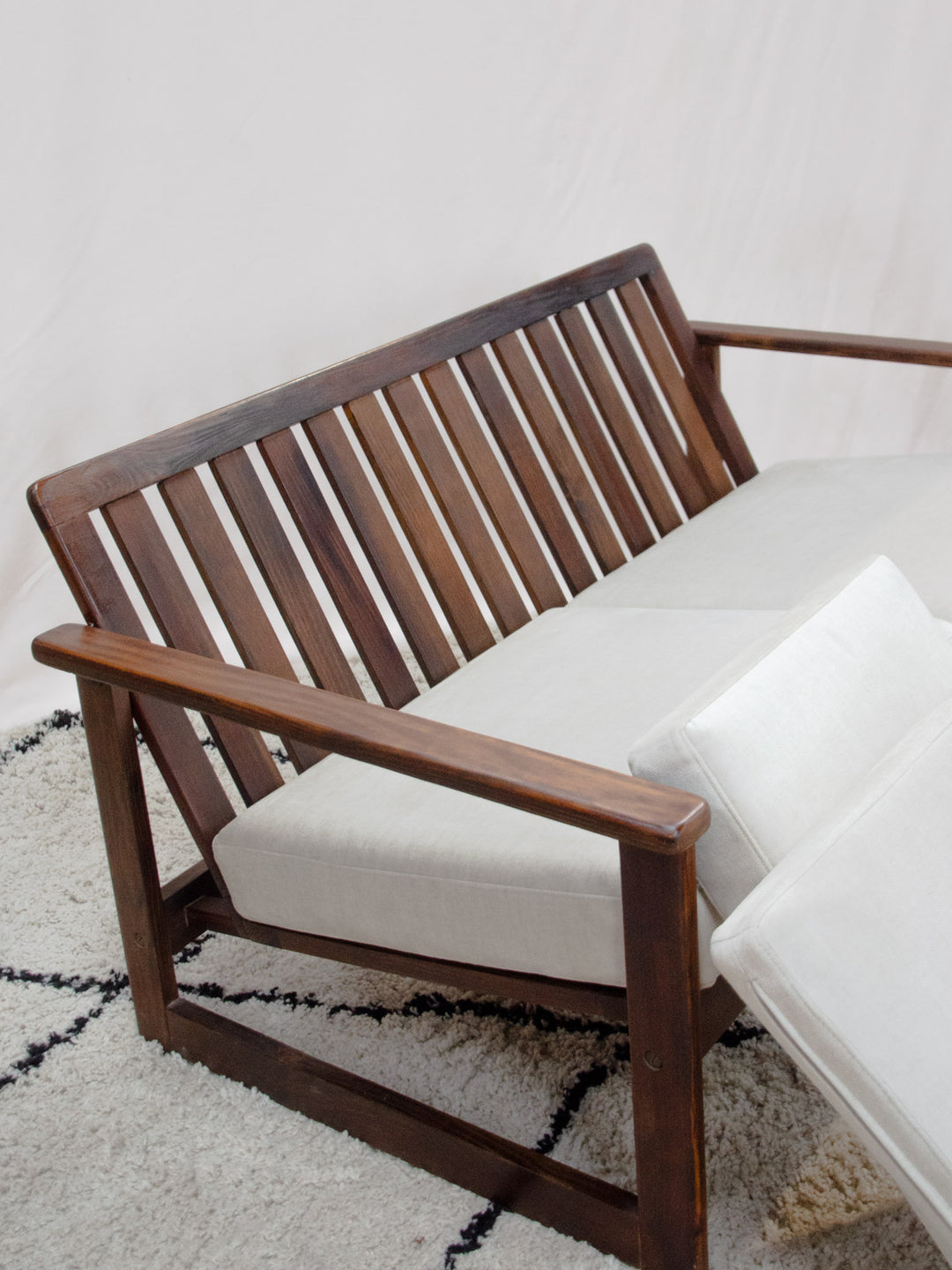clara-banquette-pin-157-8