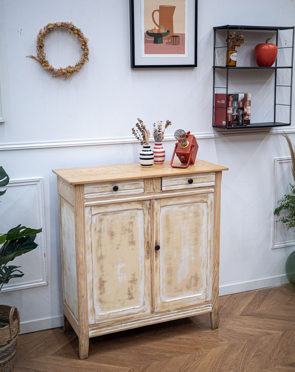 Our vintage furniture and second-hand furniture
