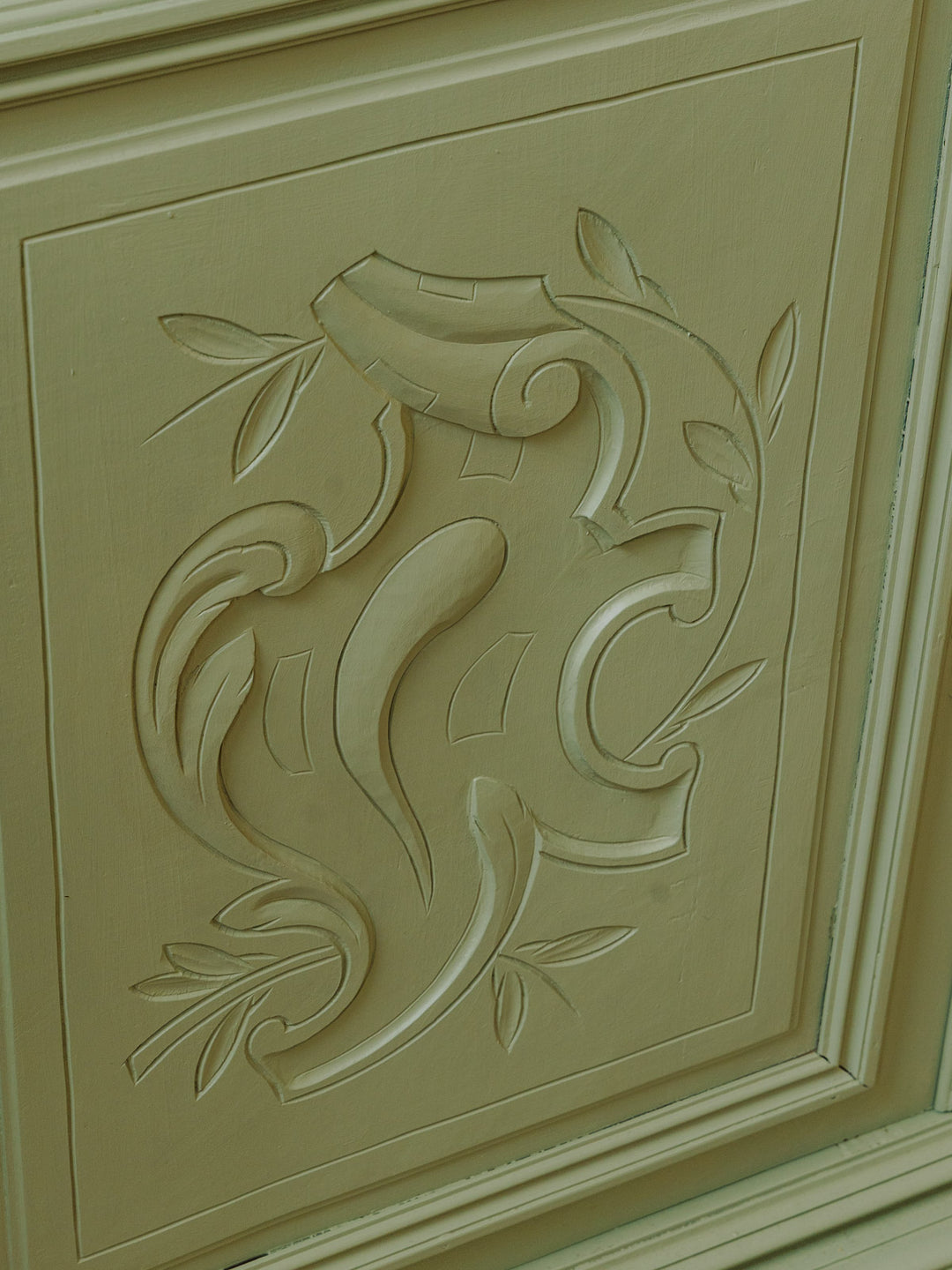 gilbert-buffet-bois-585-10