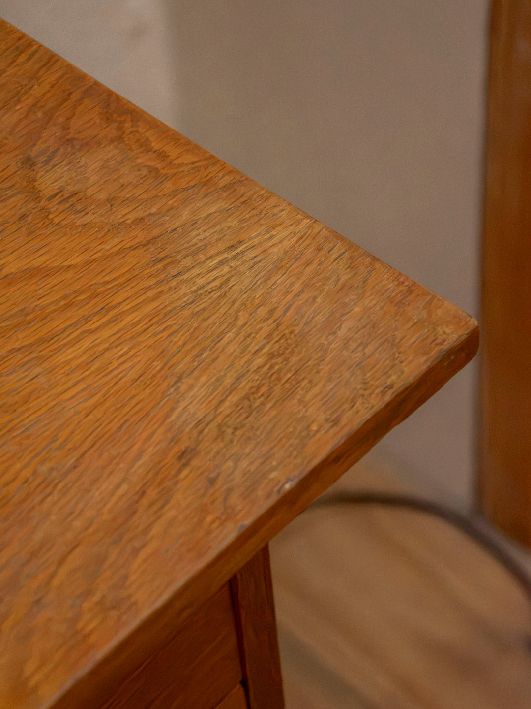 yvan-bureau-bois-586-5