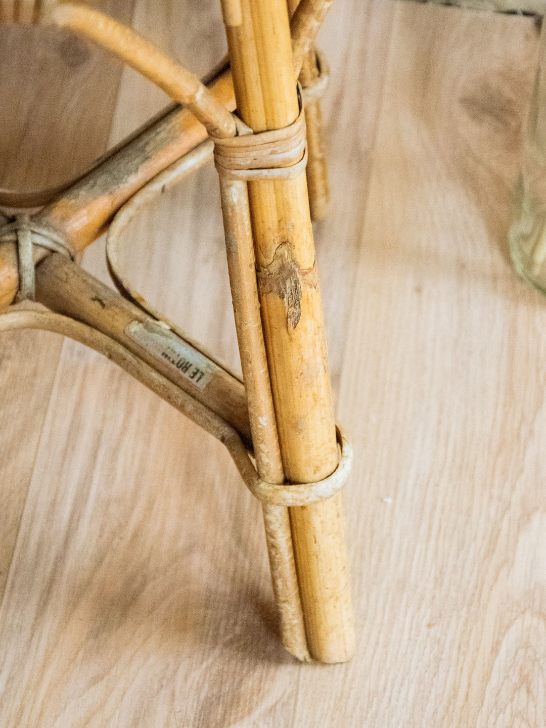 regis-tabouret-rotin-722-8