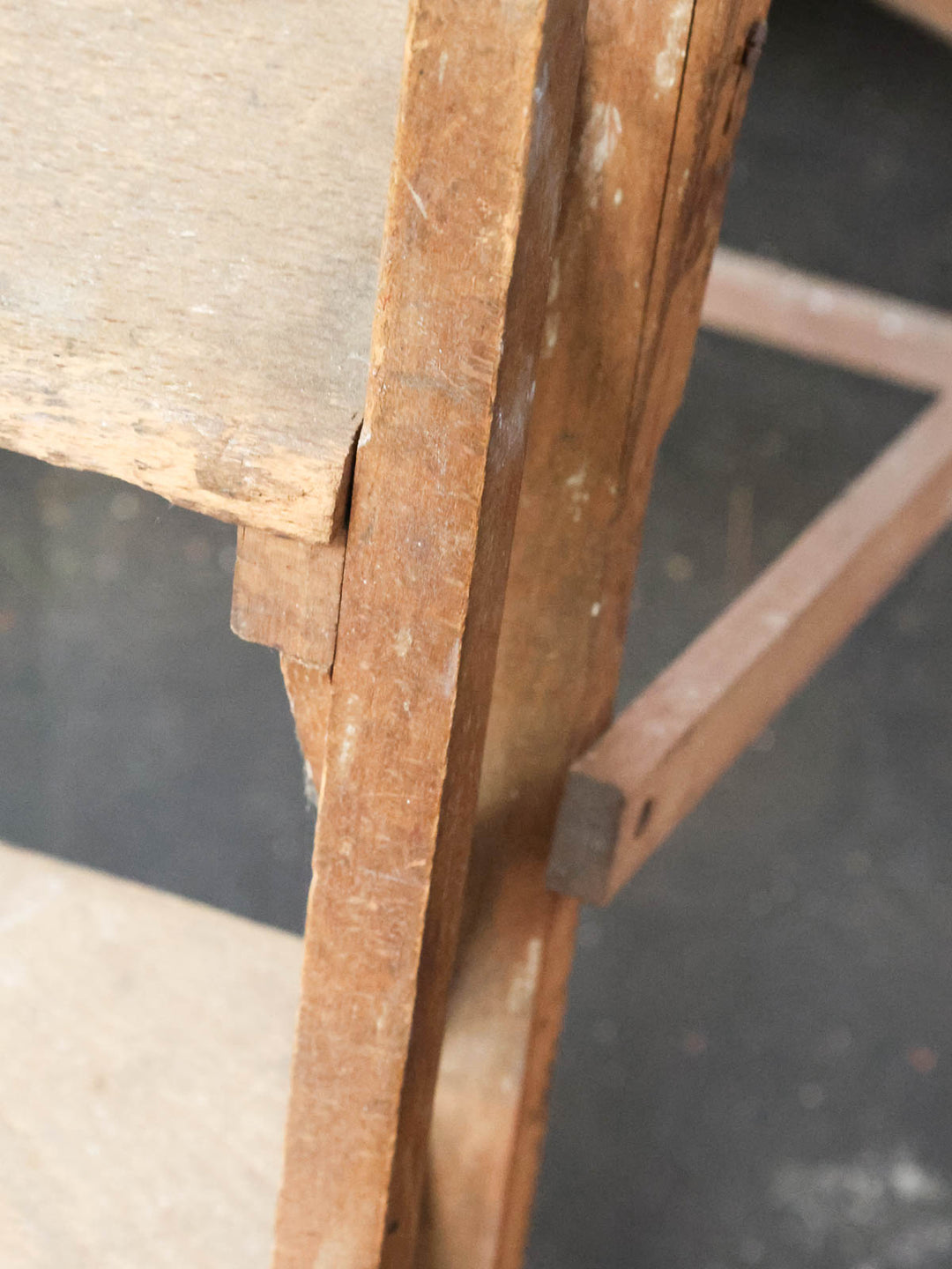 denis-escabeau-bois-33-4