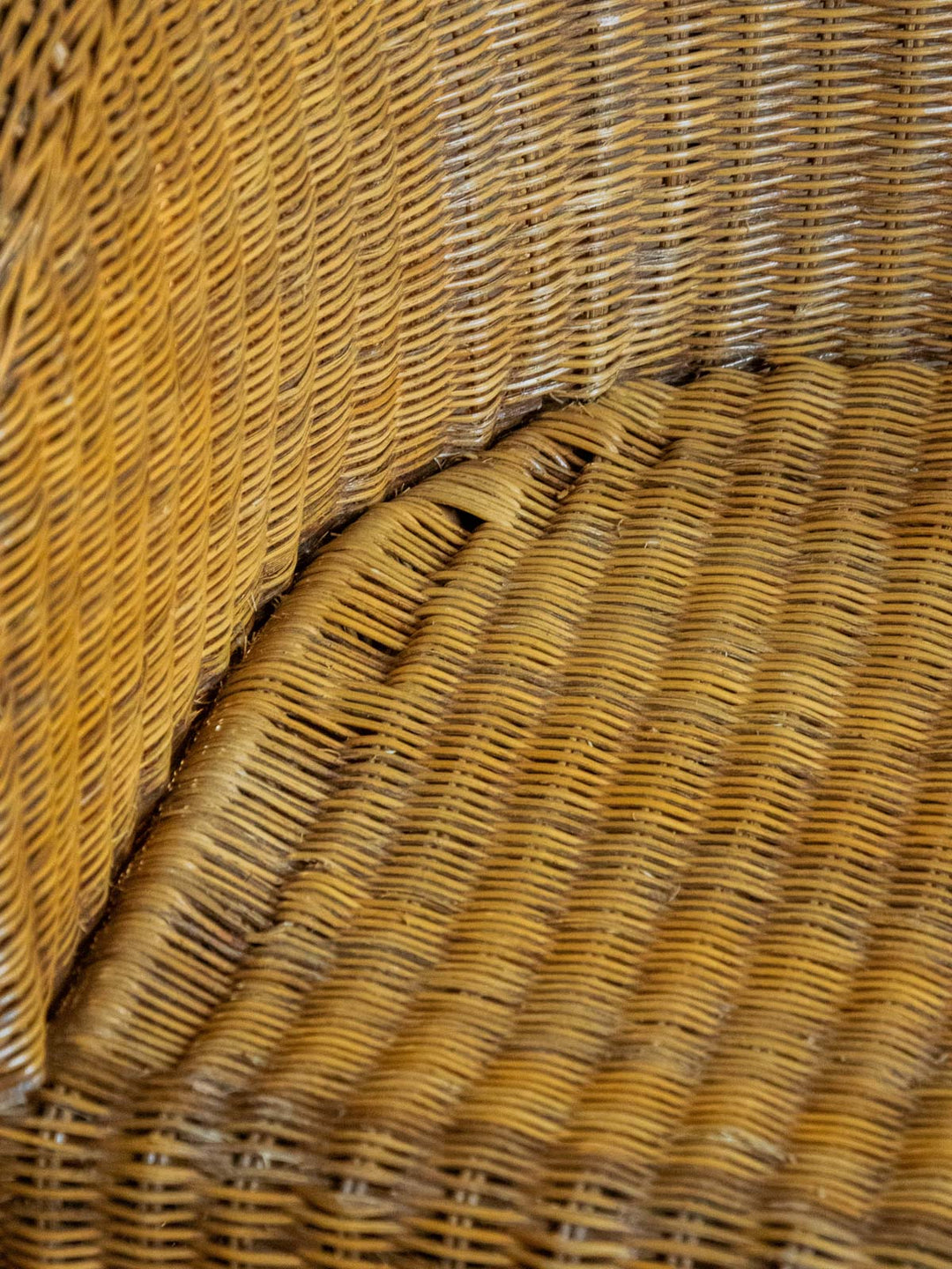 jacques-canape-rotin-108-10