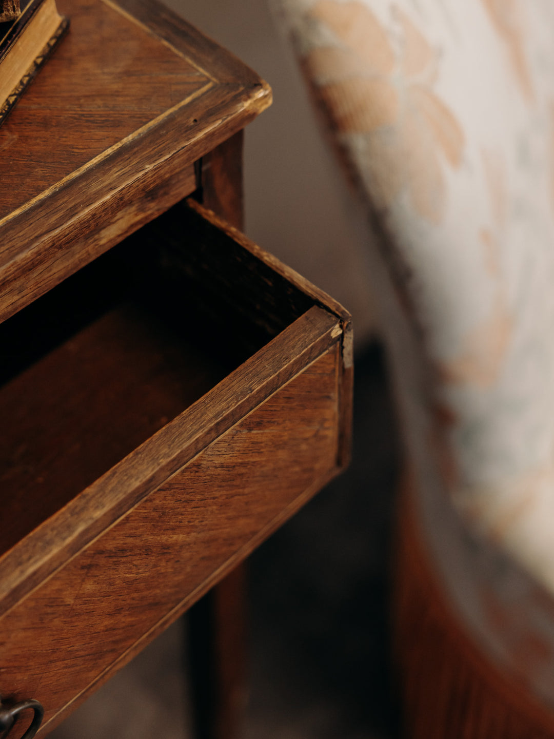 odile-table-chevet-placage-1552-6