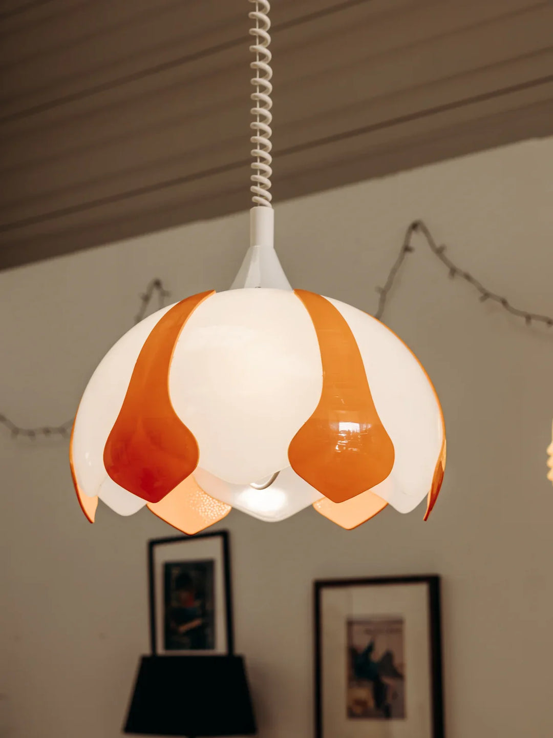 sonia-suspension-orange-232-2