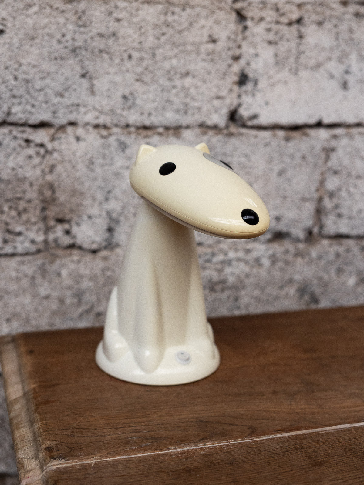 julia-lampe-a-poser-plastique-1001-2