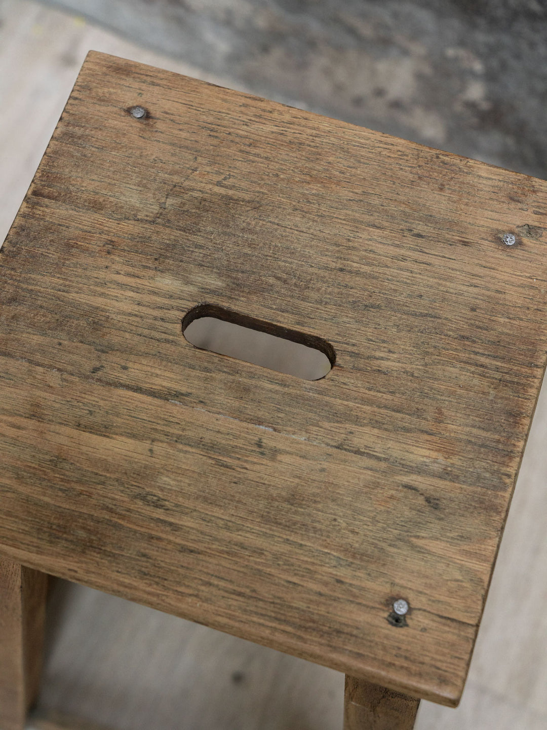 regis-tabouret-bois-1366-10