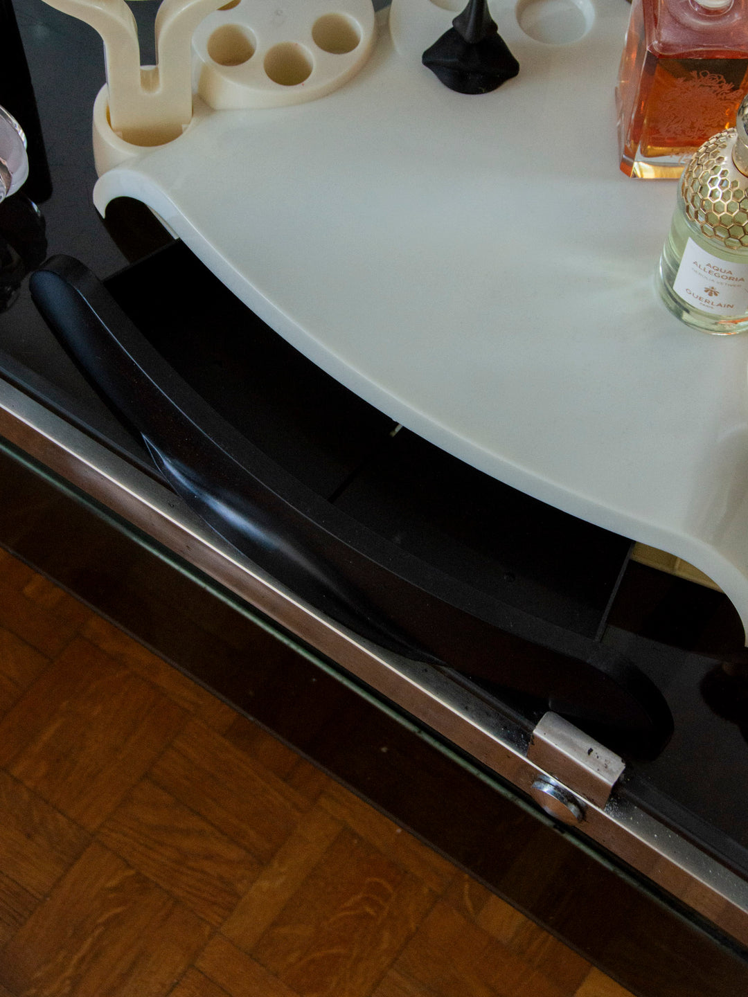 louise-coiffeuse-blanche-201-8