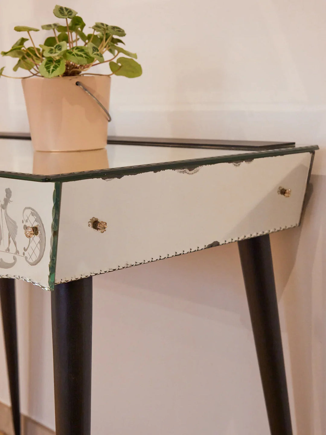 louise-coiffeuse-verre-250-6