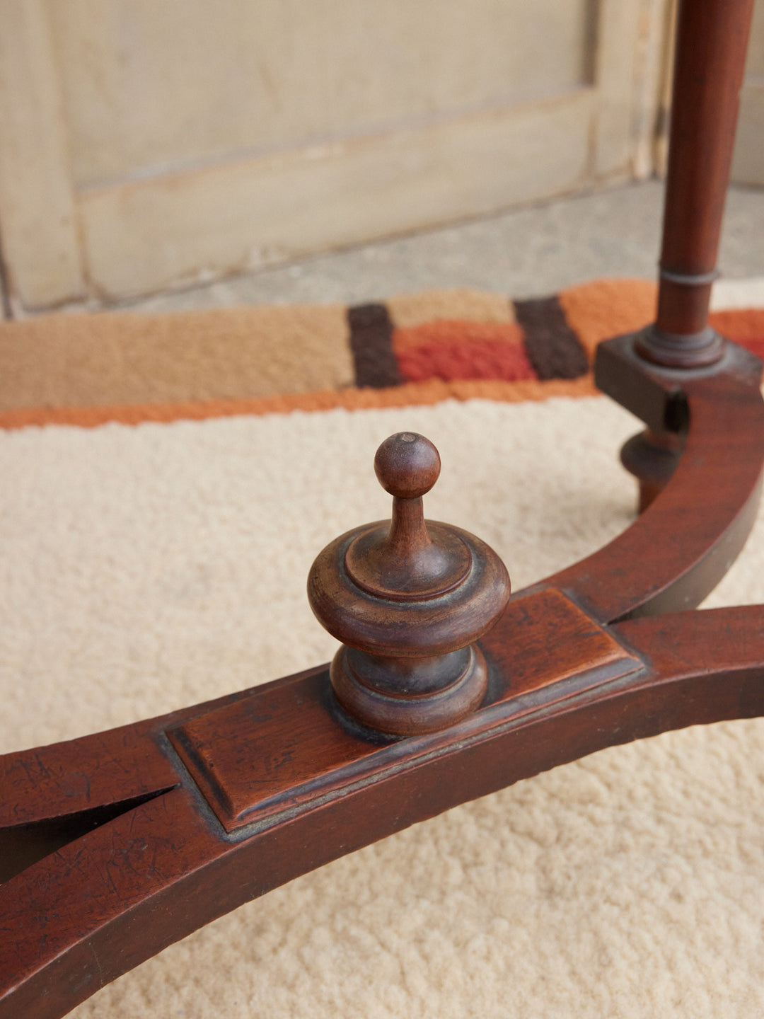 alfred-gueridon-bois-vintage-1465-10
