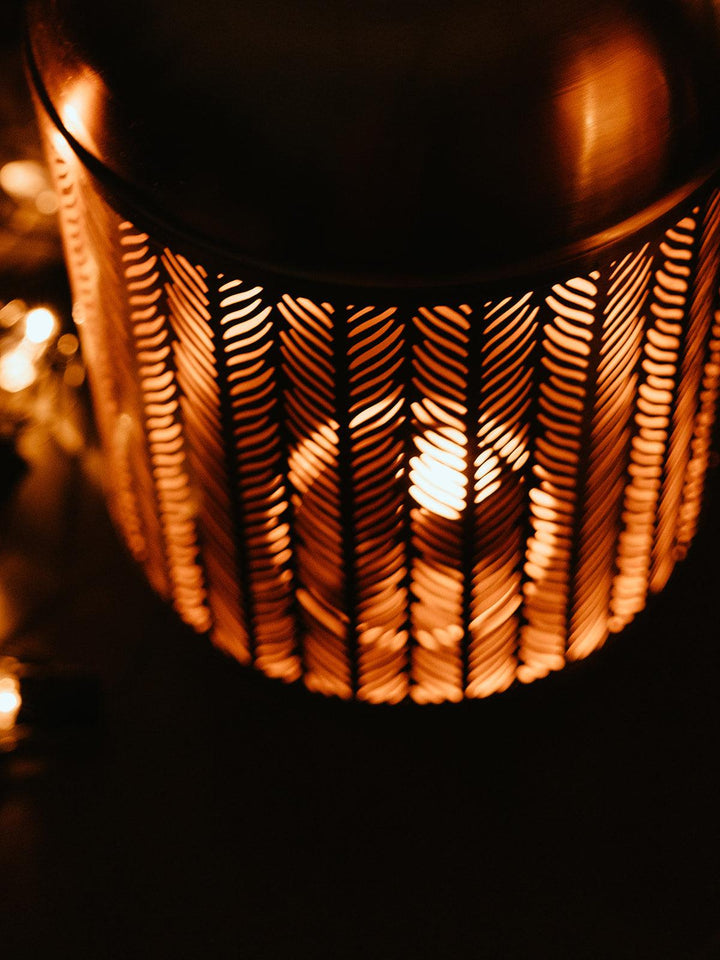 Laïla, la lanterne dorée - Debongout