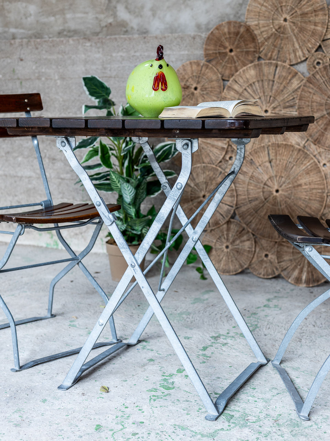 auguste-ensemble-table-et-chaises-bois-extérieur-21-5
