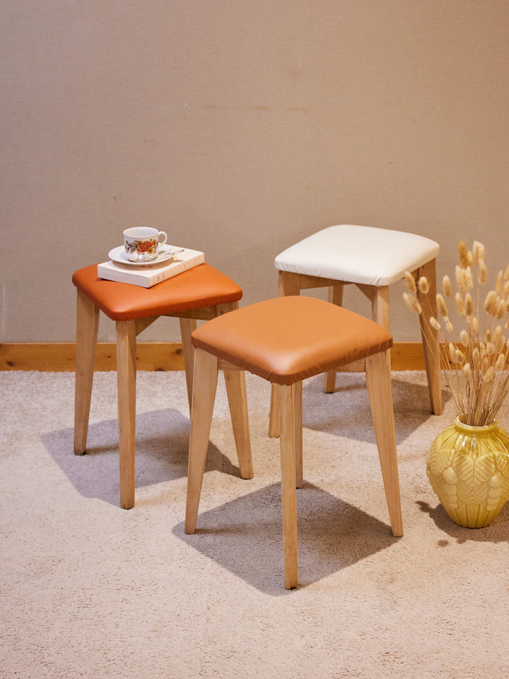 regis-tabouret-bois-1555-2