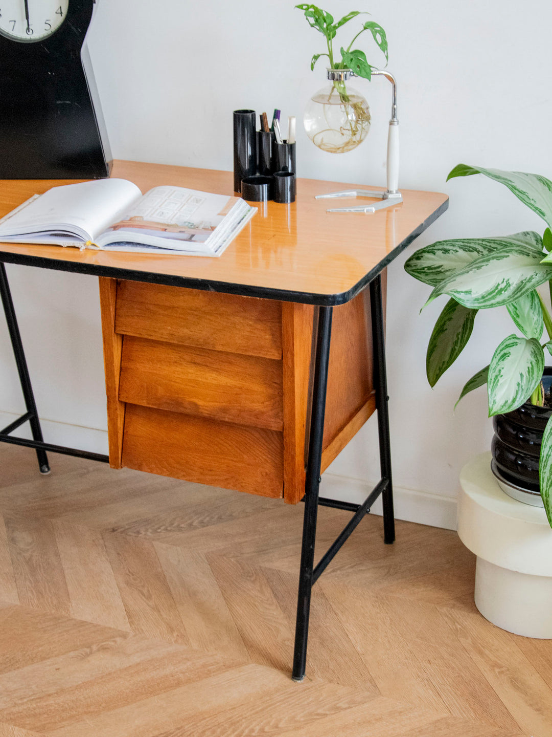 edouard-bureau-bois-680-3