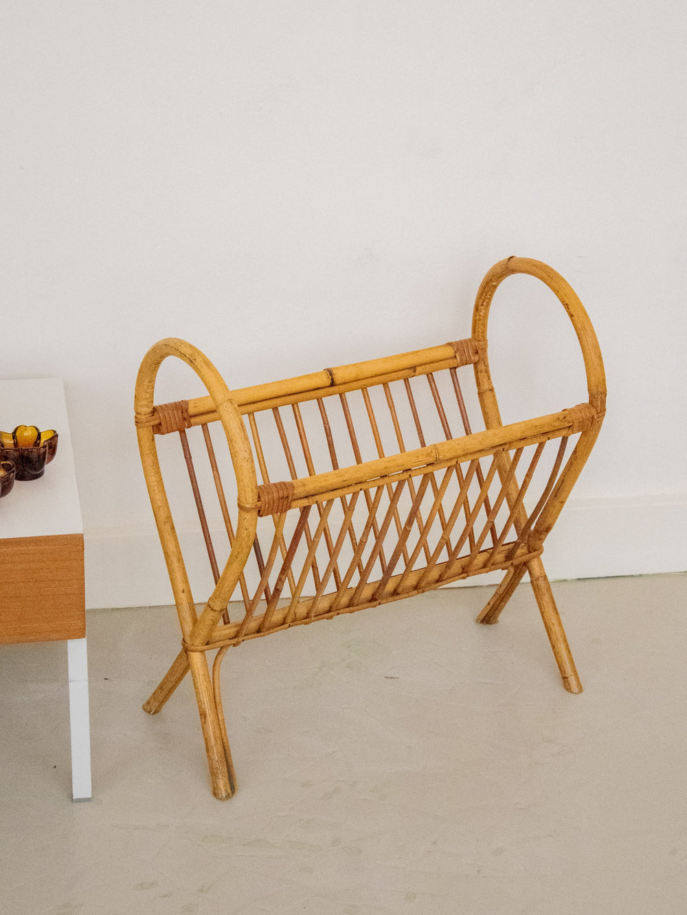 desire-porte-revue-rotin-159-2