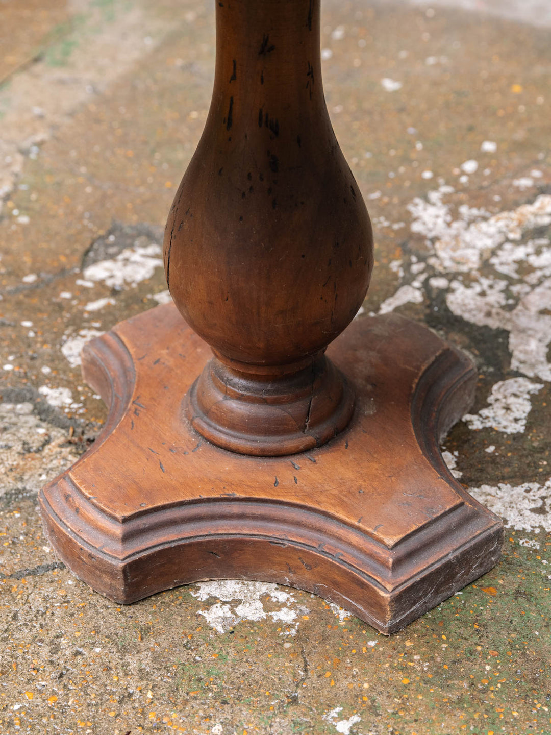 francine-table-appoint-hexagonale-bois-1498-7