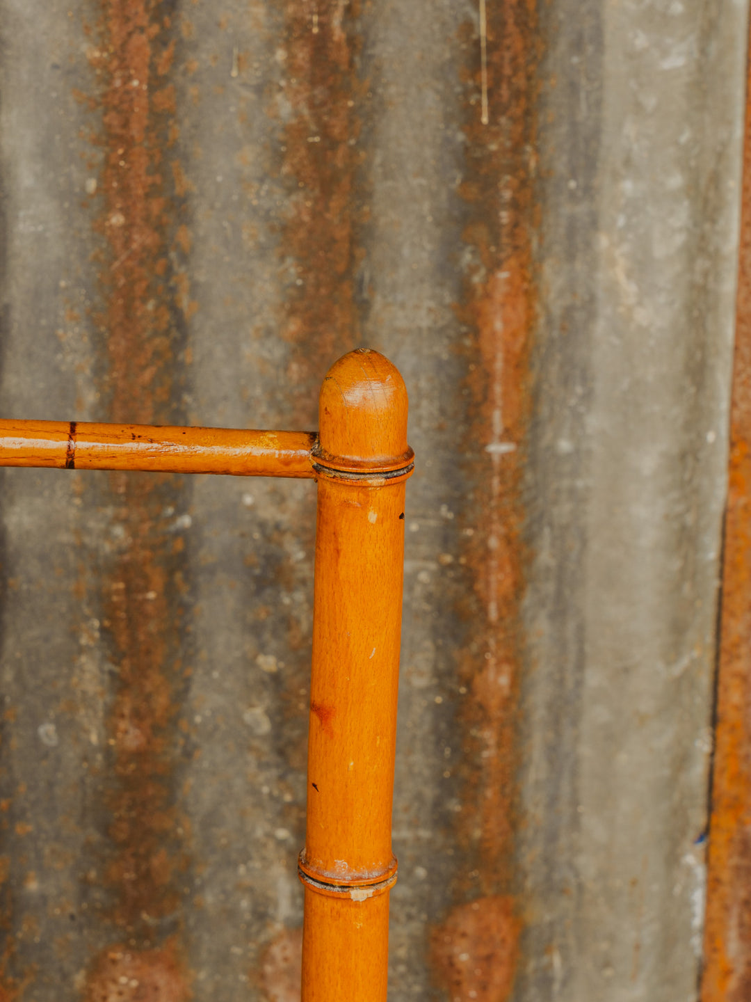 charlie-porte-manteau-bois-452-9