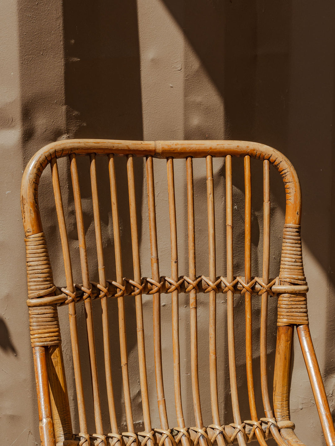 claude-chaise-rotin-1407-5