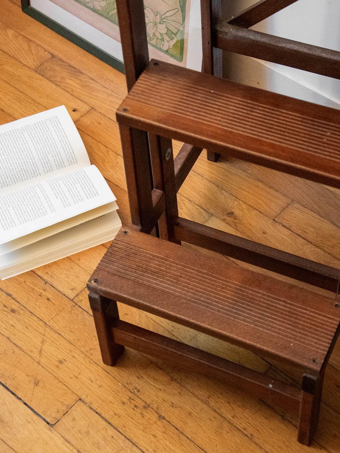 regis-tabouret-bois-911-2