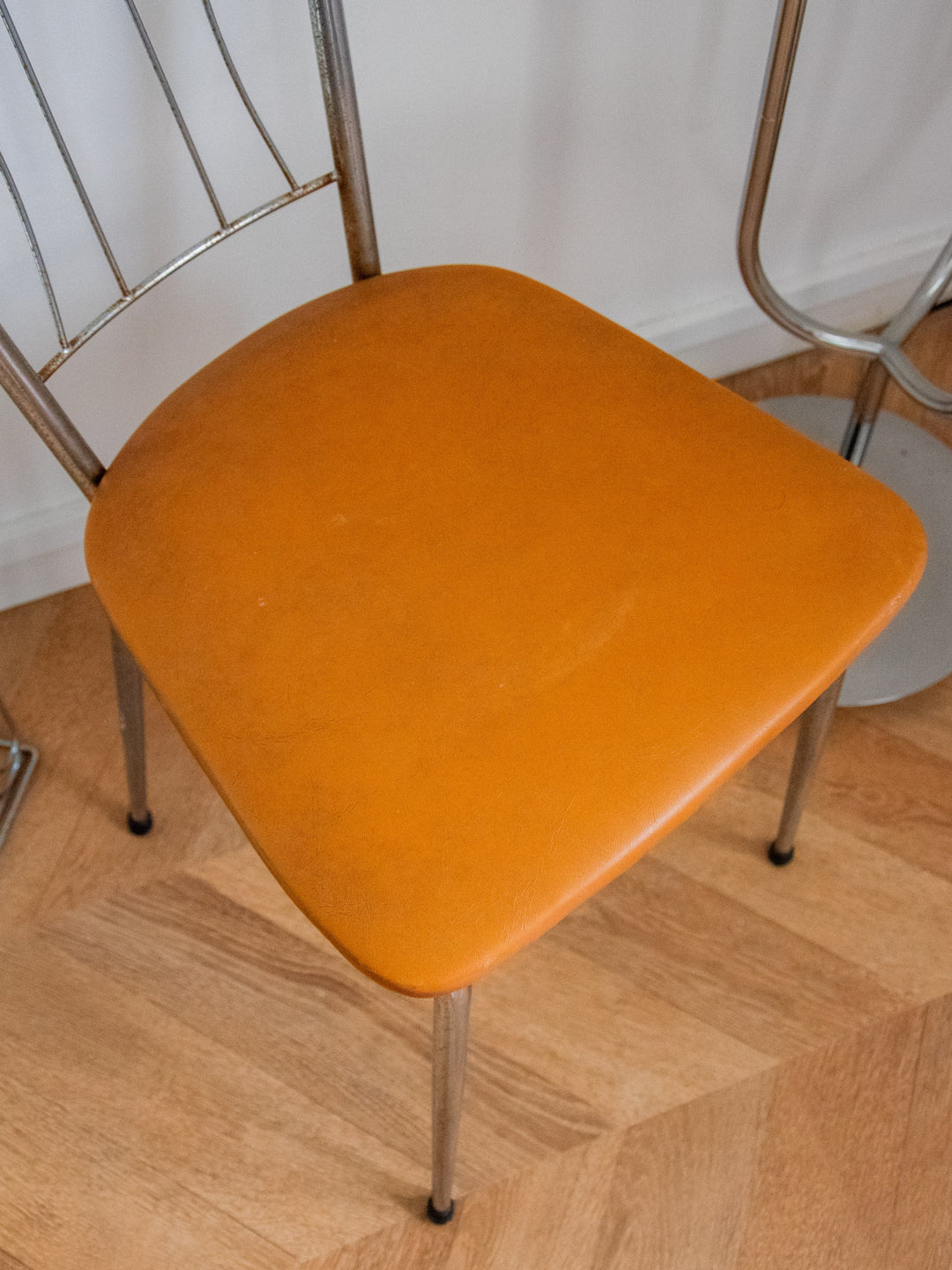 alma-chaise-simili-cuir-1246-4