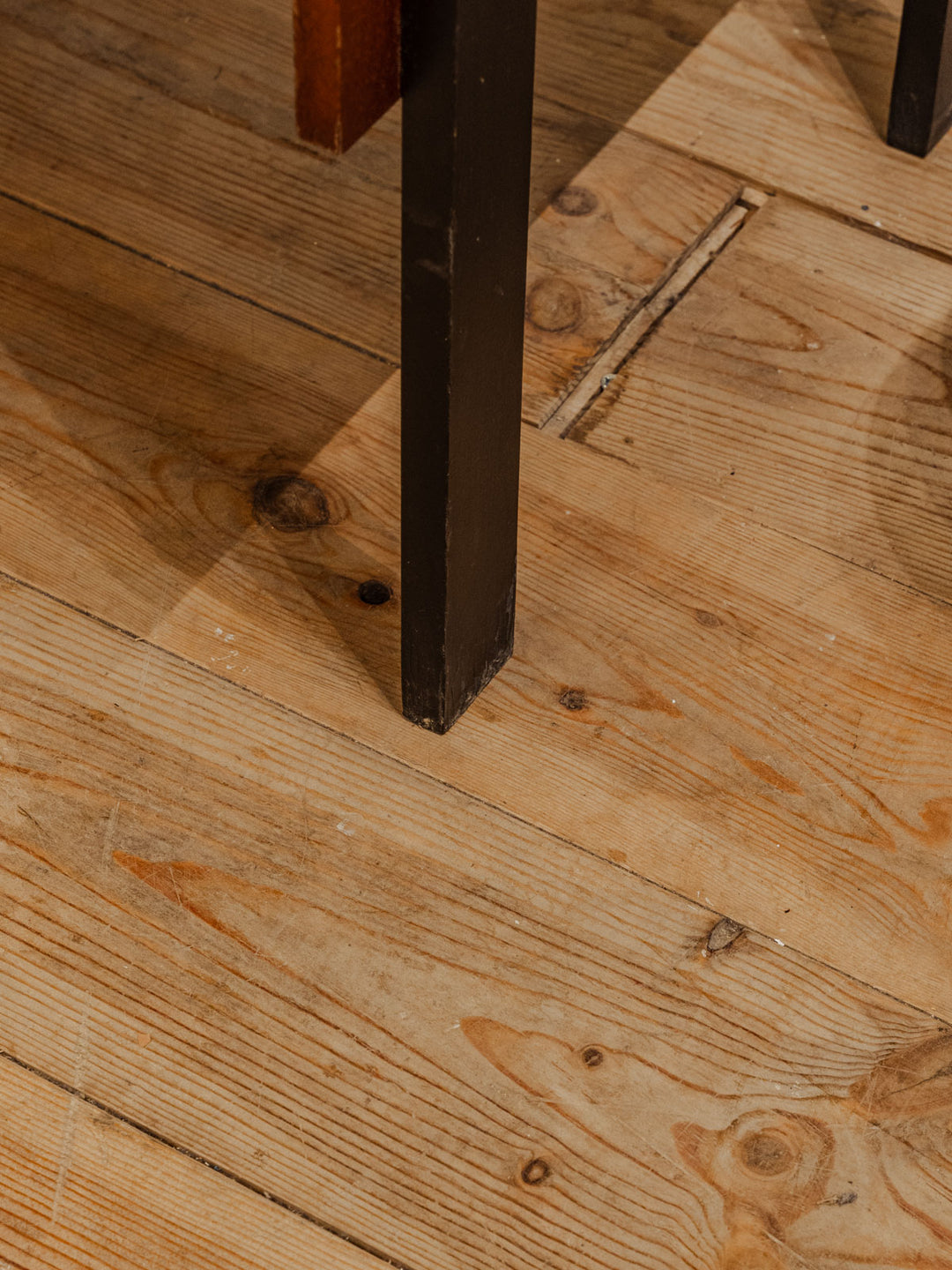 yvan-bureau-bois-476-8