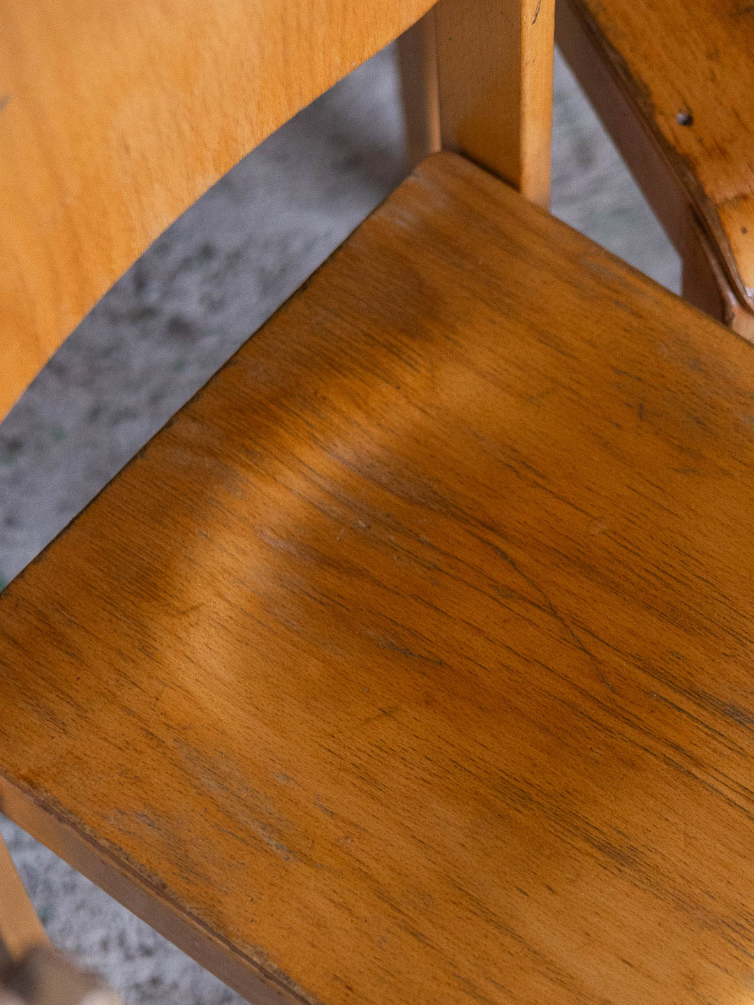 ernestine-chaise-pour-enfant-bois-contemporain-1357-7