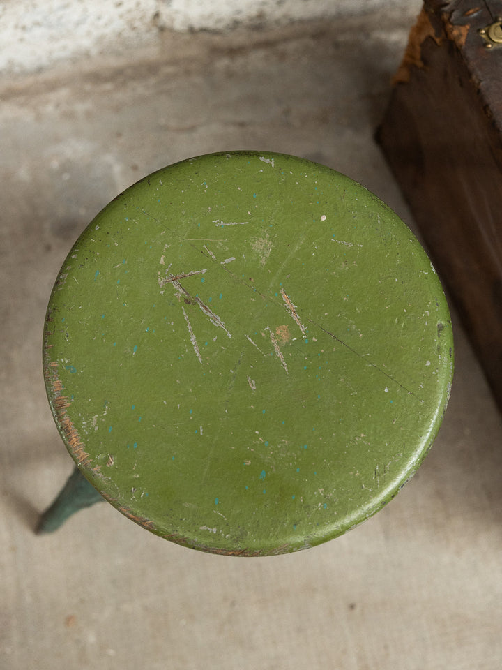 axel-tabouret-bois-vert-718-10