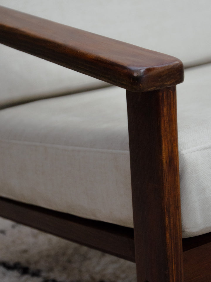 clara-banquette-pin-157-6