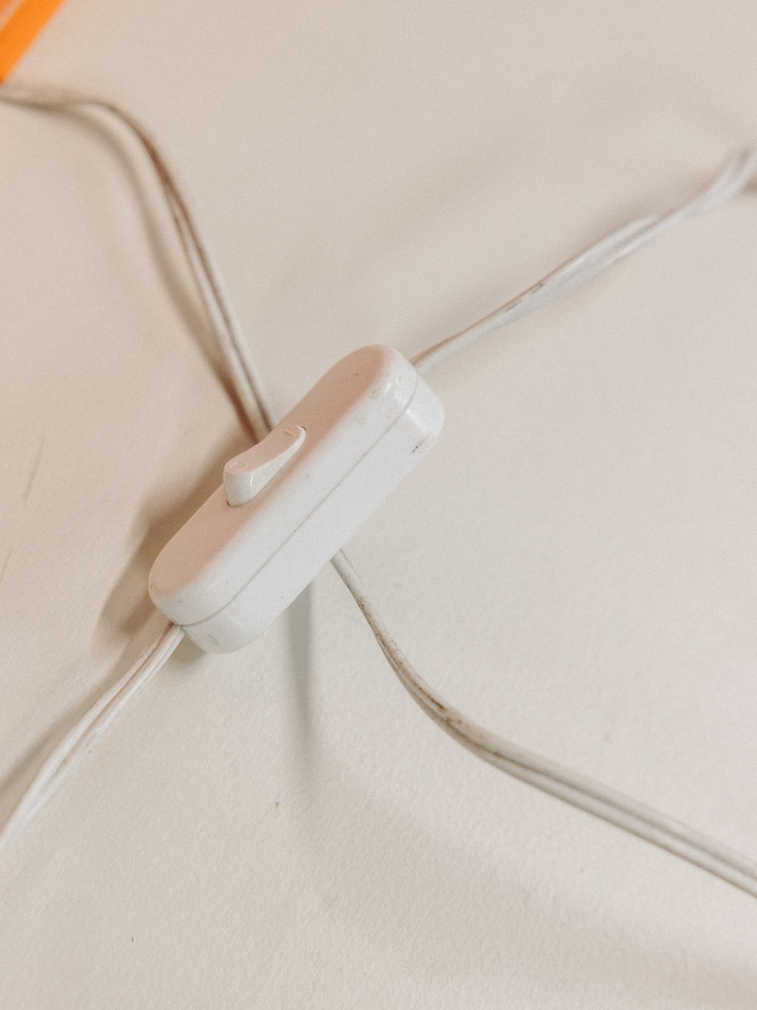 julia-lampe-à-poser-plastique-550-9