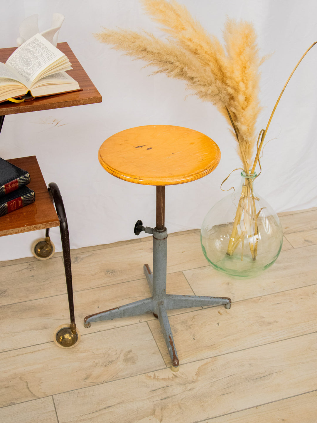 regis-tabouret-metal-823-2