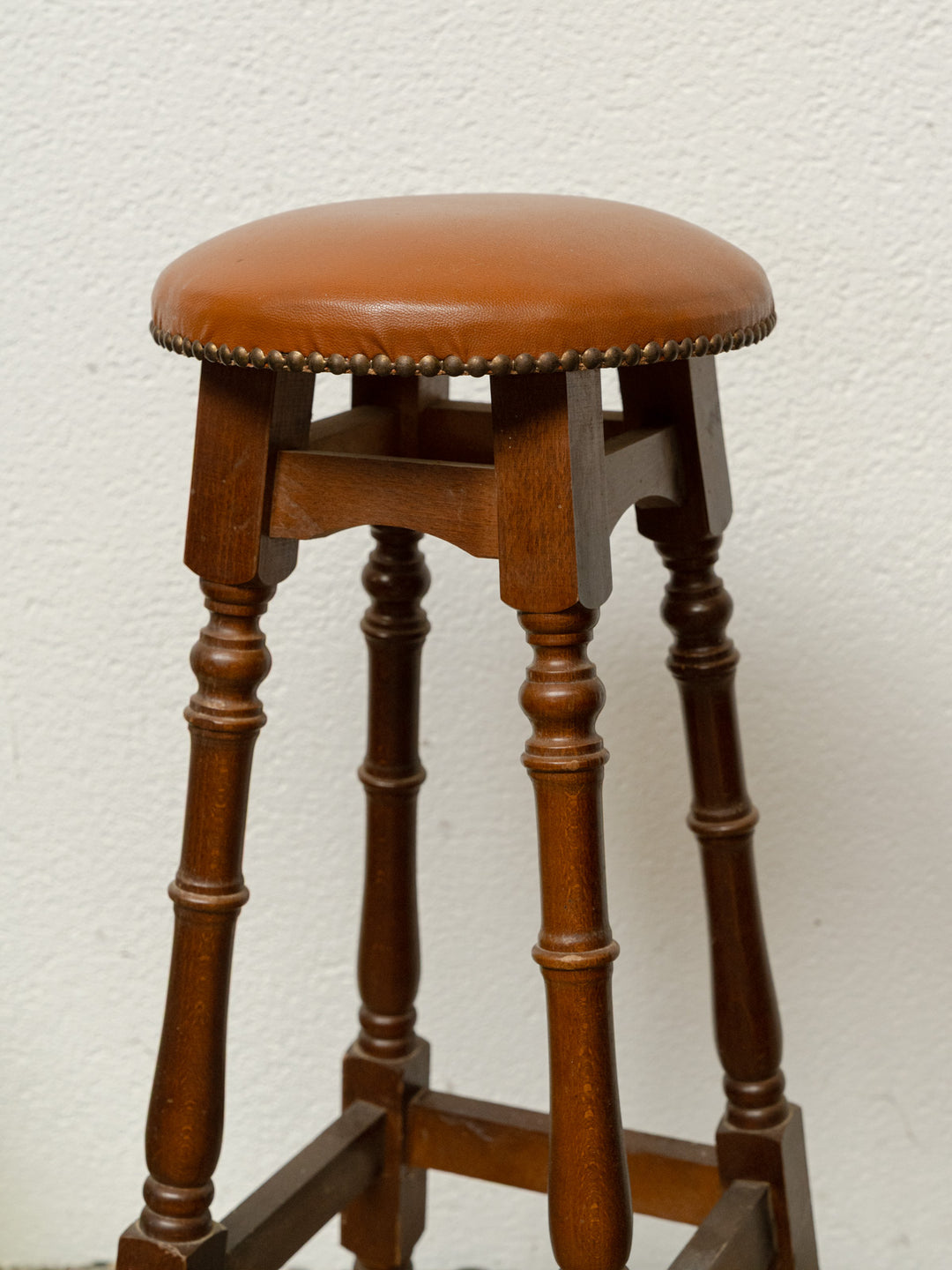 gaston-tabouret-bar-bois-179-4