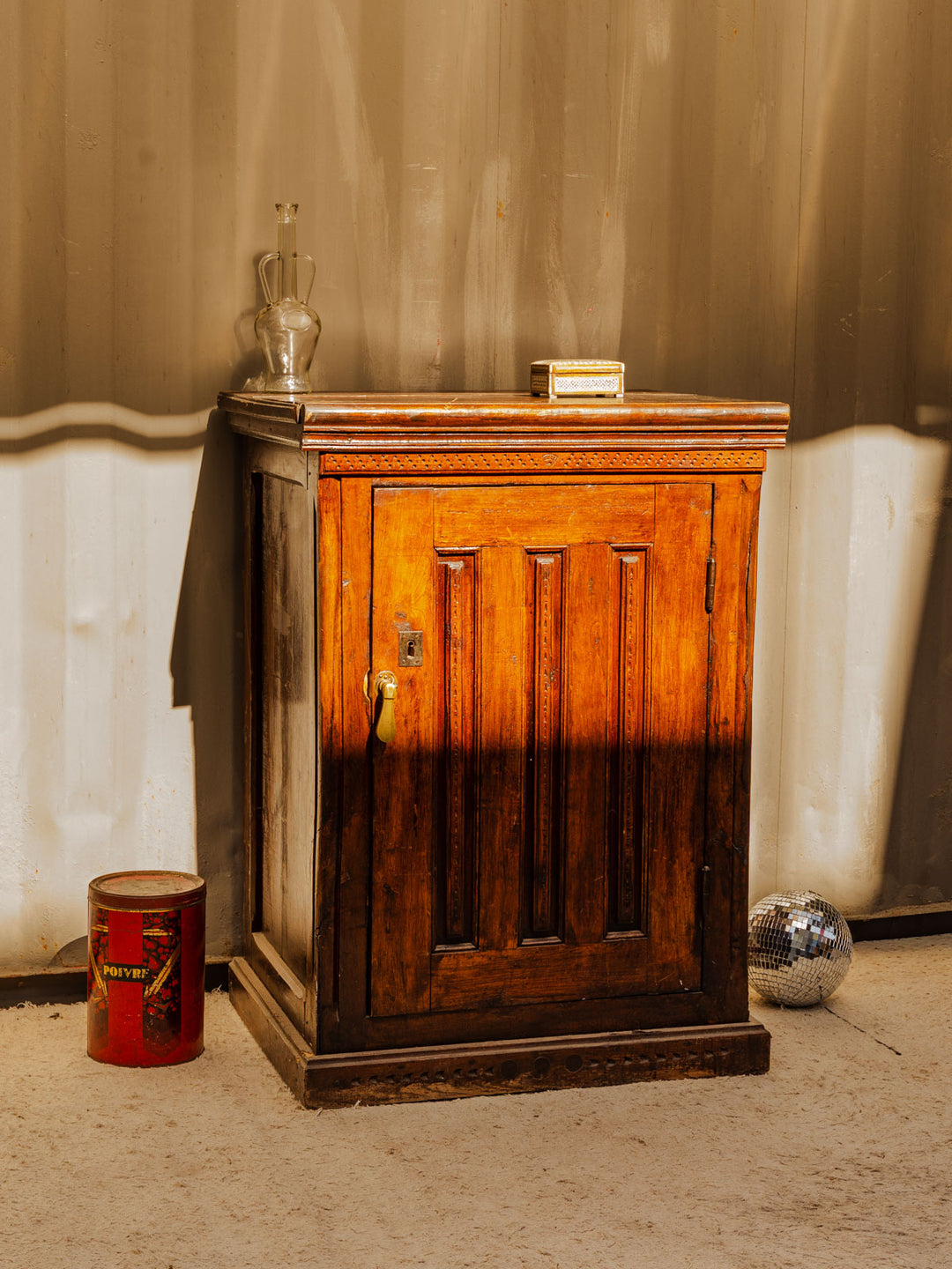 gilbert-buffet-bois-1779-3