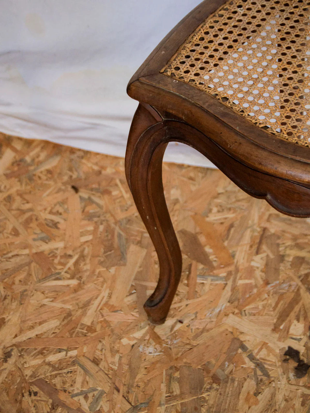 claude-chaise-bois-1101-12