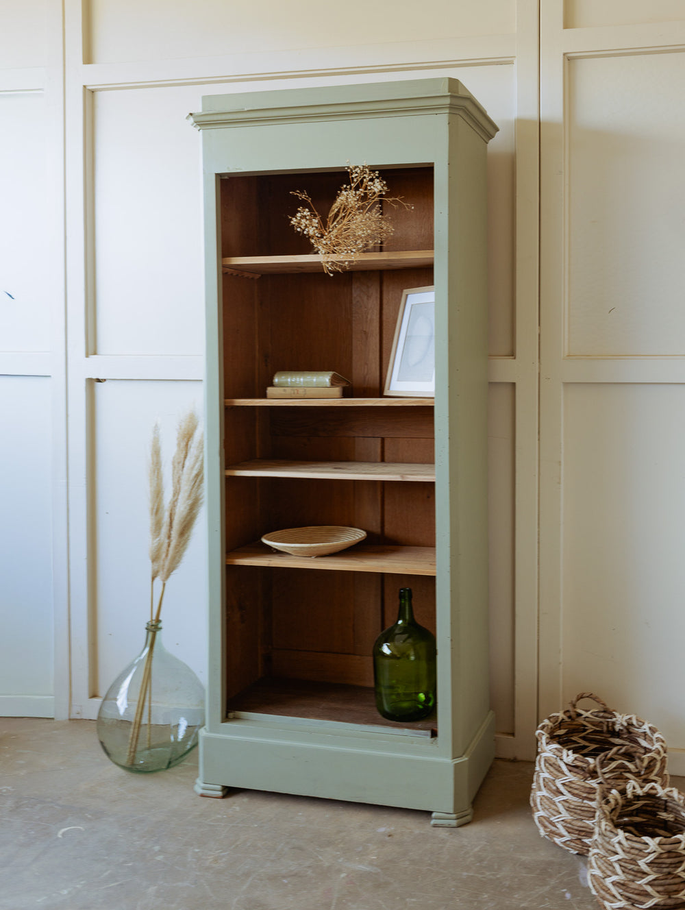 madeleine-bibliotheque-bois-etroite-haute-722-2