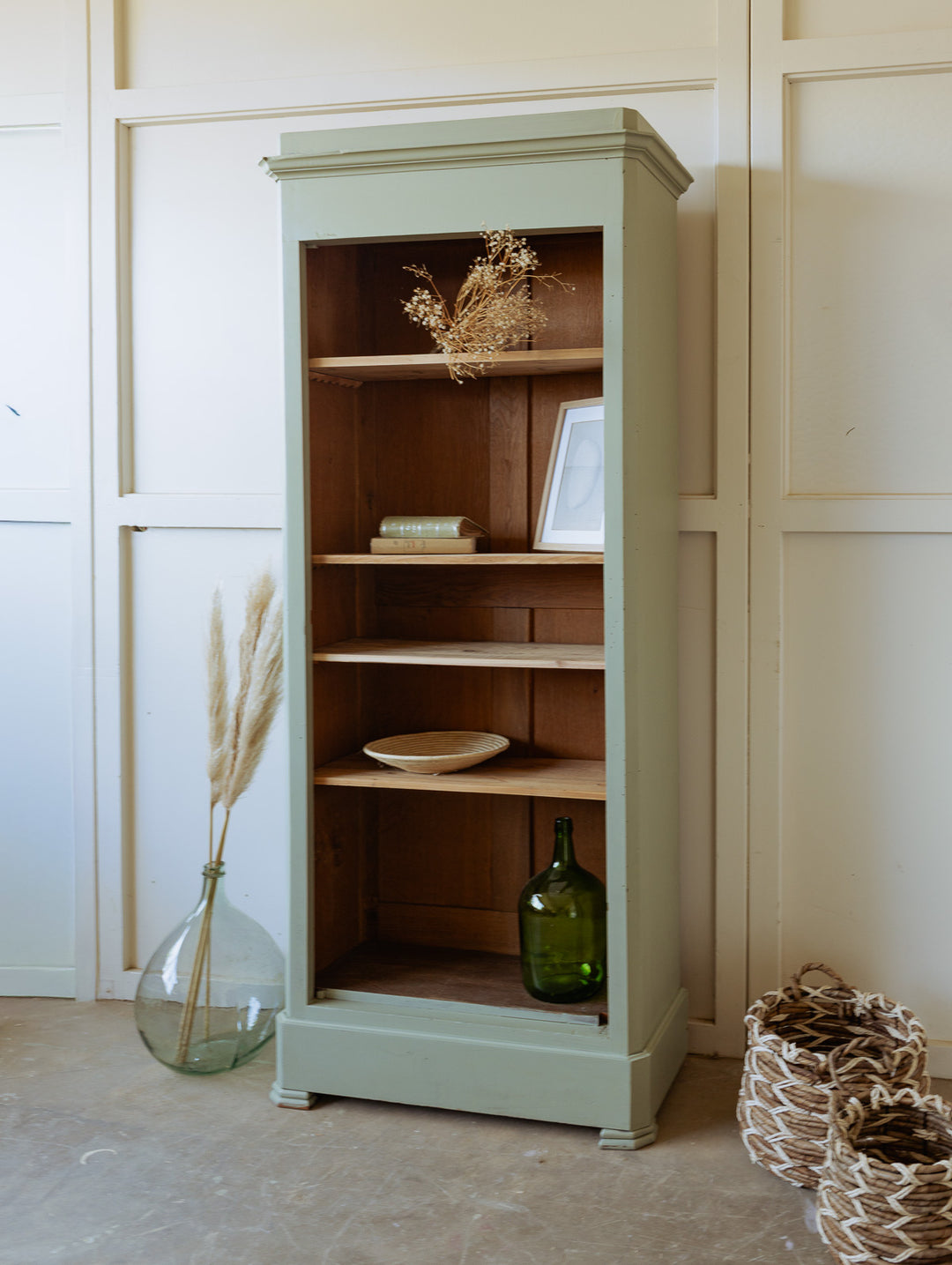 madeleine-bibliotheque-bois-etroite-haute-722-2