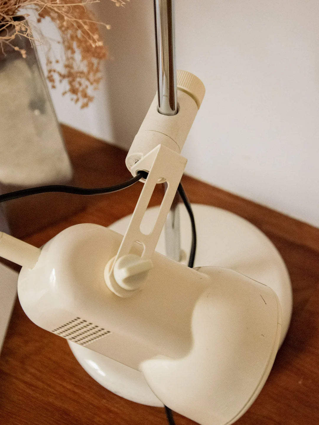 julia-lampe-poser-chrome-781-5