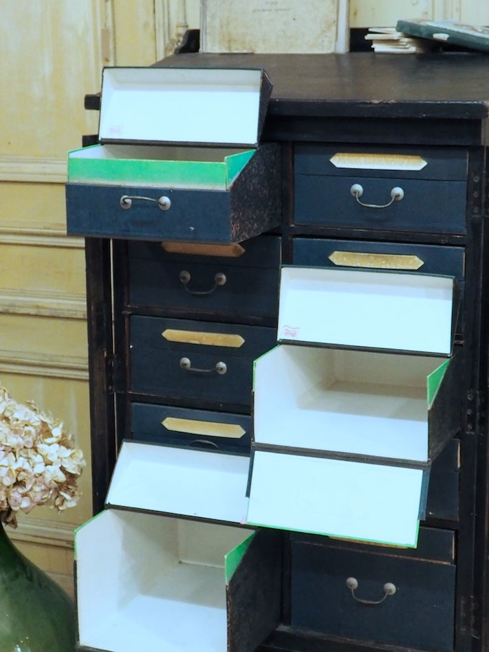 fernand-meuble-metier-bleu-227-6