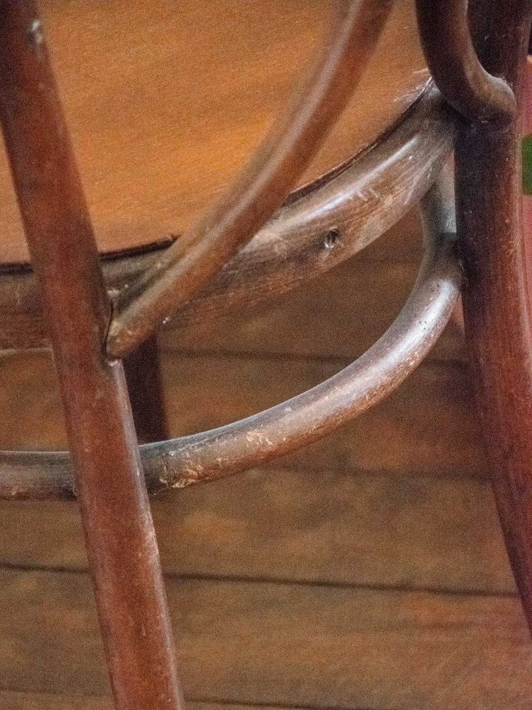 claude-chaise-bois-1040-8