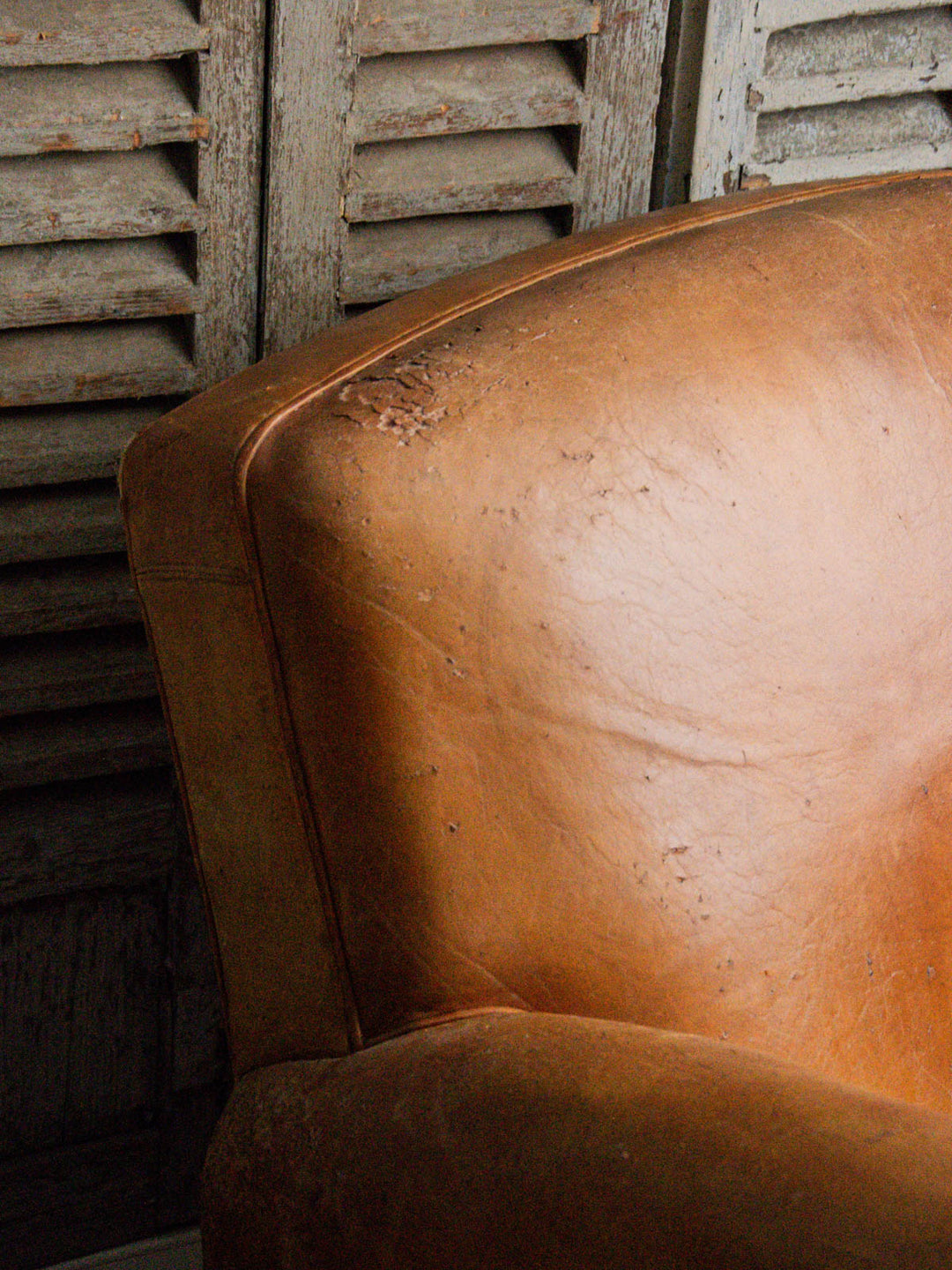 ernest-fauteuil-camel-590-9