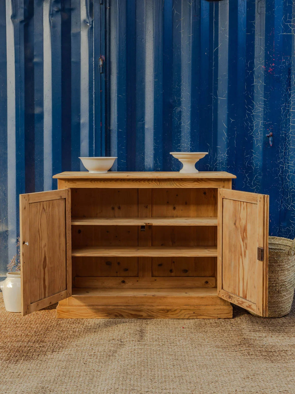 gilbert-buffet-pin-661-2