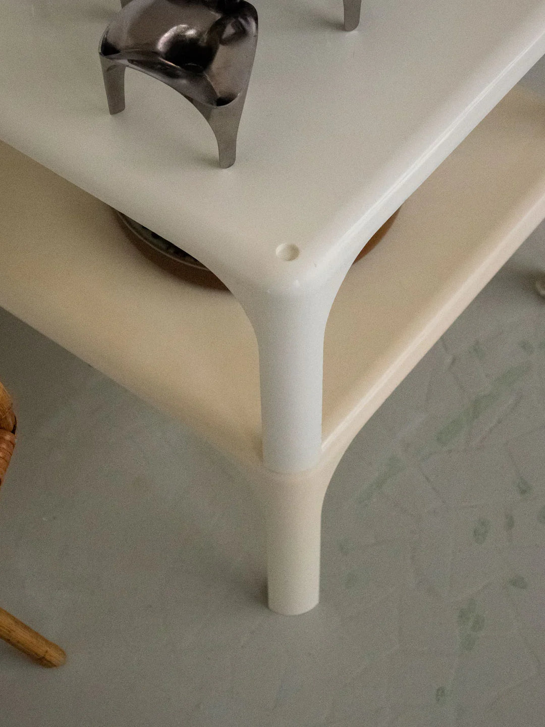 donna-table-basse-resine-830-7