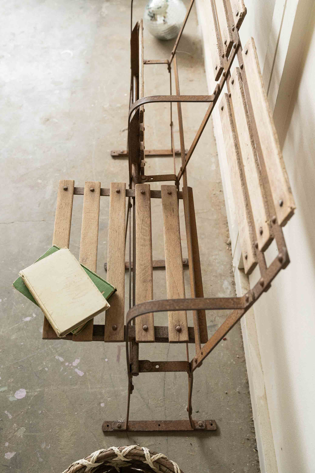 ernest-fauteuil-bois-rabattable-theatre-1607-3