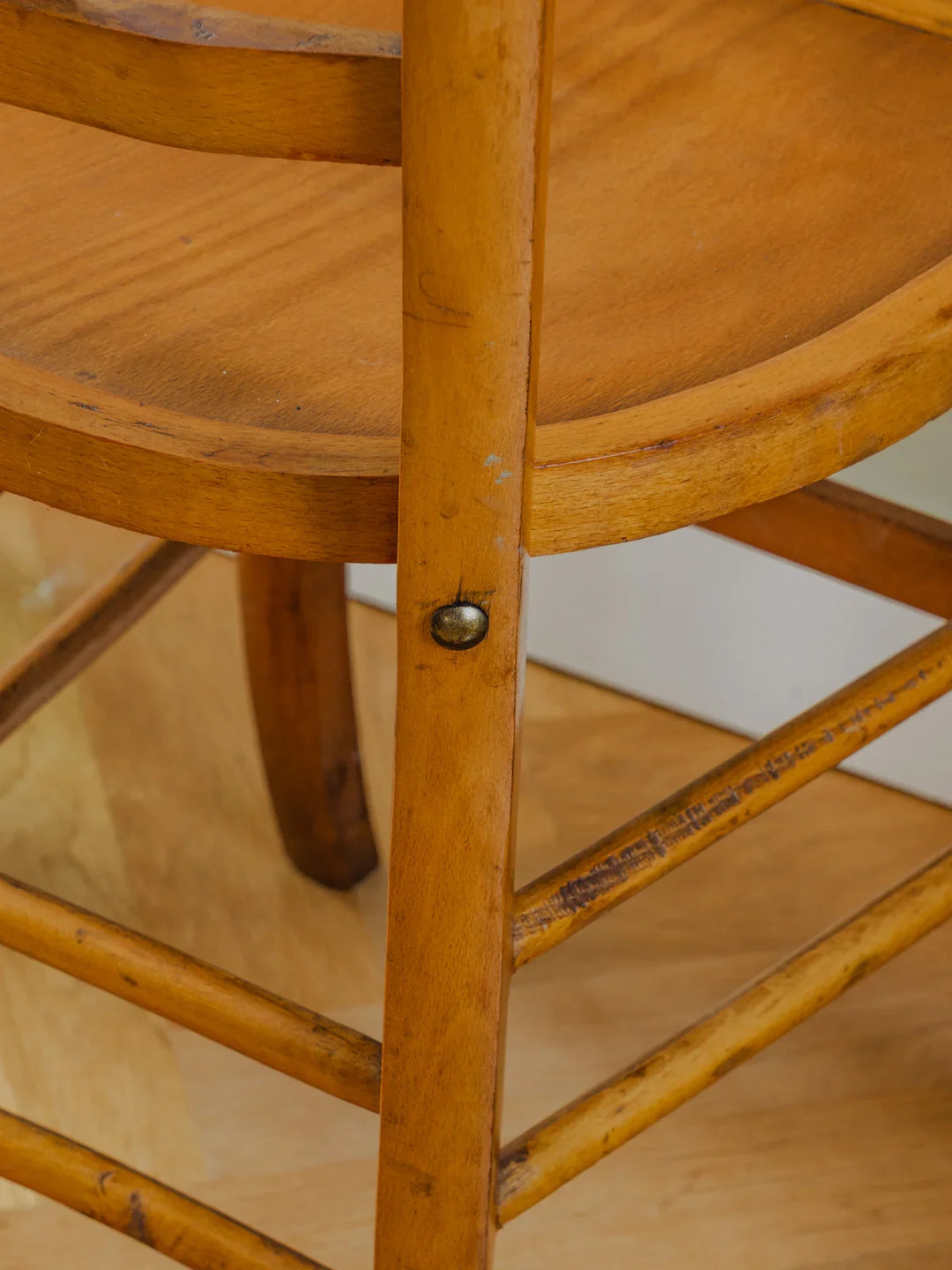 claude-chaise-bois-1007-8