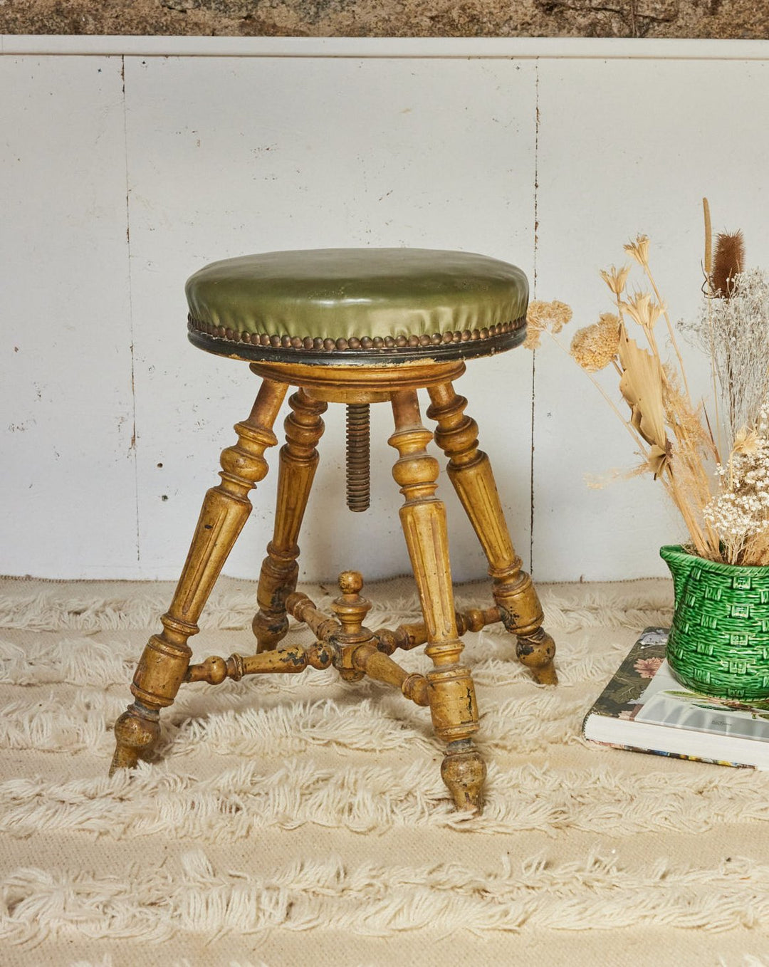 regis-tabouret-cuir-1421-1