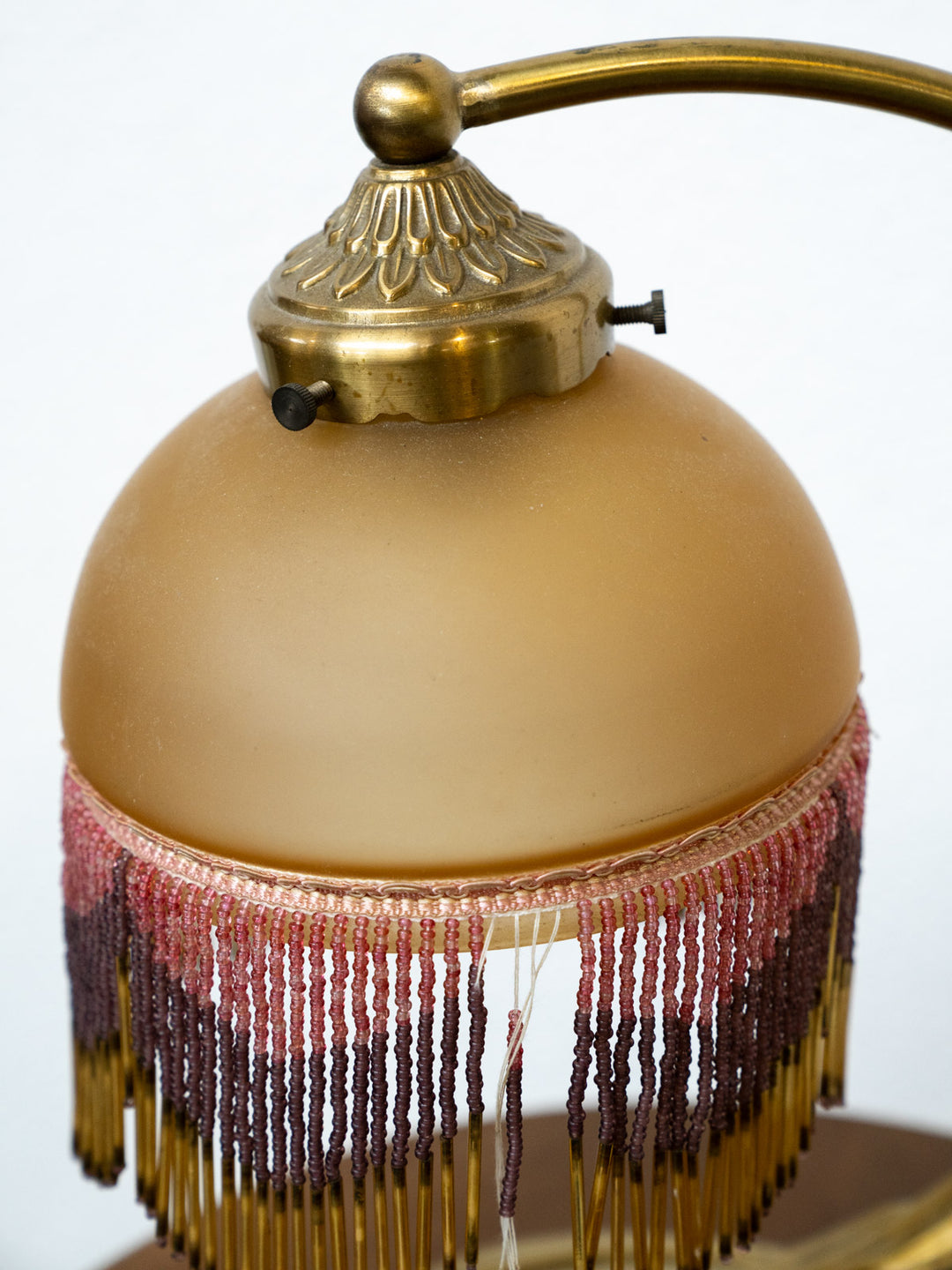 suzanne-lampe-a-poser-opaline-658-4