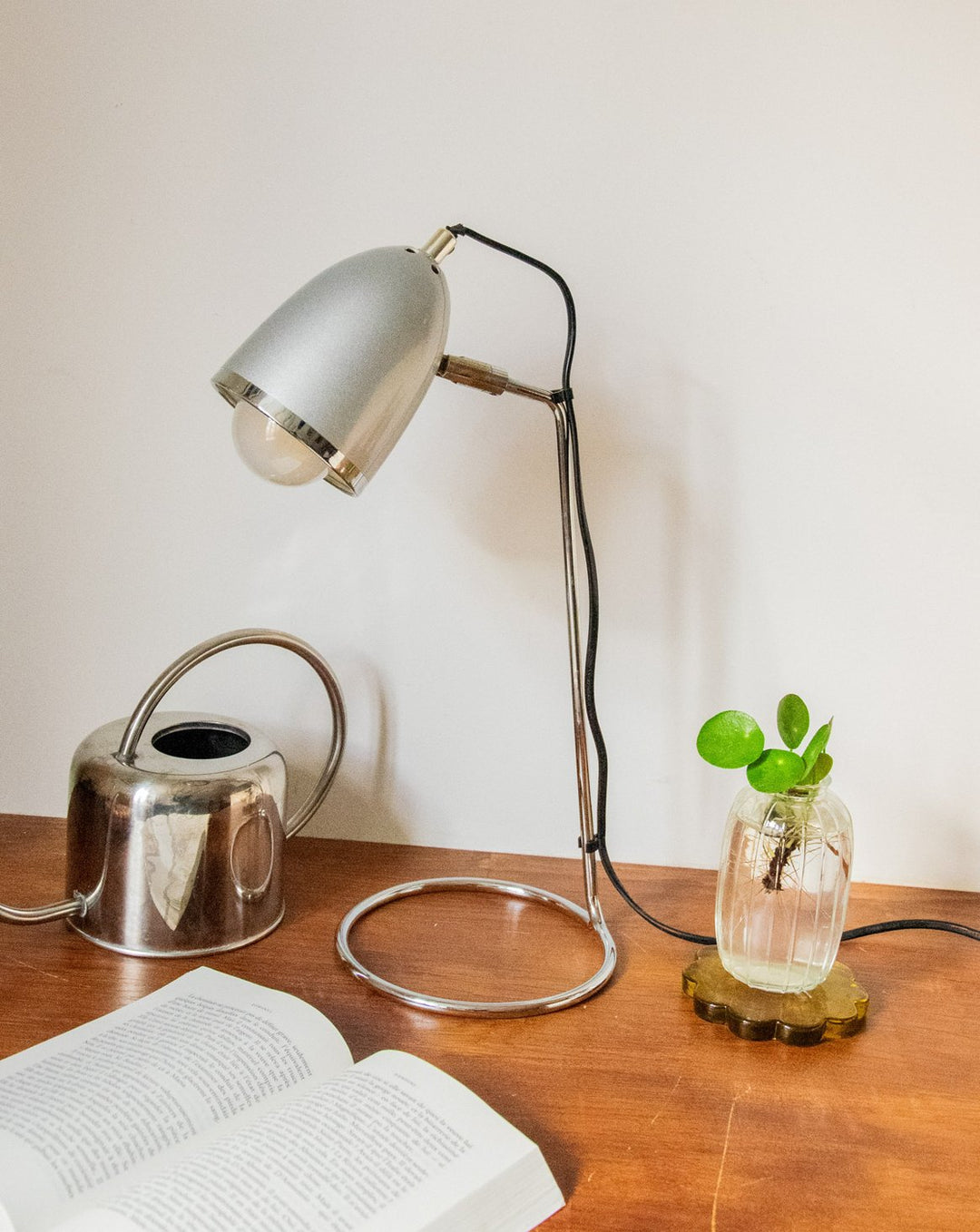 julia-lampe-poser-metal-787-1